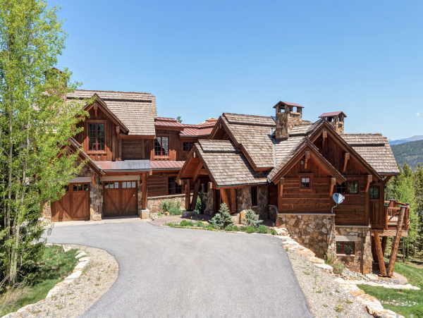 Ski in Ski out Peak 8 Luxury Home